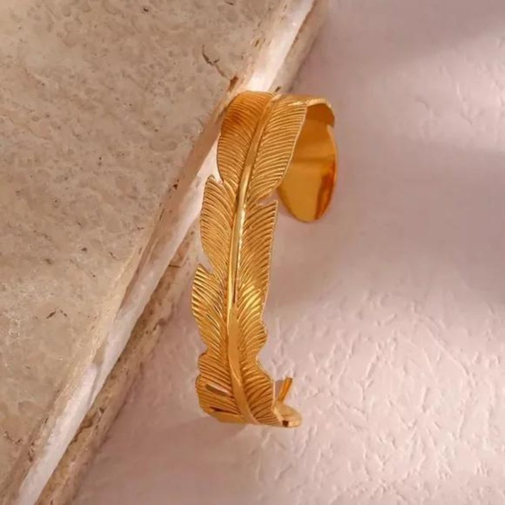 NEW 18K GOLD LEAF BANGLE CUFF BRACELET, NICE BRACELET, CUTE BRACELET - Picture 5 of 8